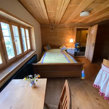 Casa Vegana 4,5 8pl, 3 Badezimmer Trun